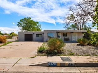 5420 Mountain Rd NE, Albuquerque, NM 87110