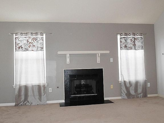 3rd image of 1637 Orchard Grove Dr