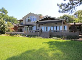 178 Enchanted Dr, Mabank, TX 75156