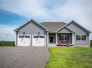 97 Campbell St, Rutland, MA 01543