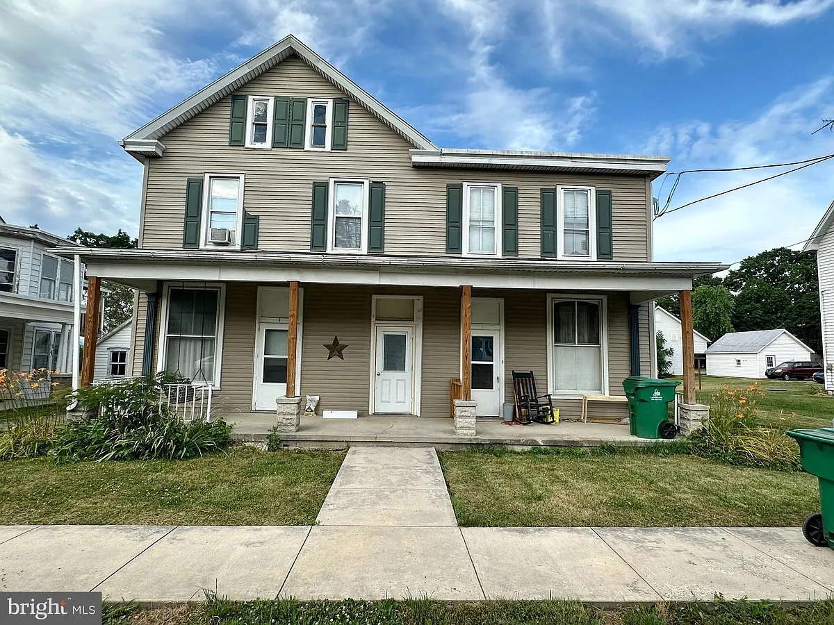 Building Photo - 4576 Lemar Rd #3