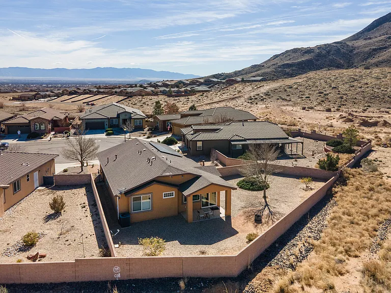 721 Promenade Trl SW — Photo 25
