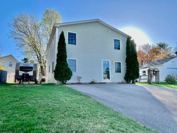 23 Waverly Street, Rochester, NH 03867