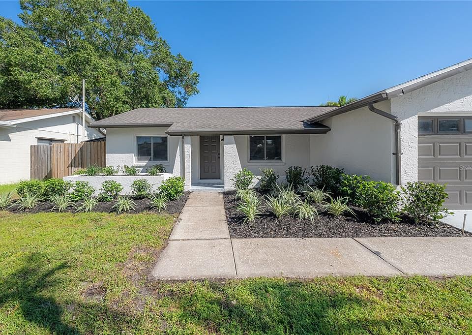 1st image of 8101 Candlewoode Dr