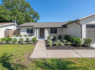8101 Candlewoode Dr, Largo, FL 33773