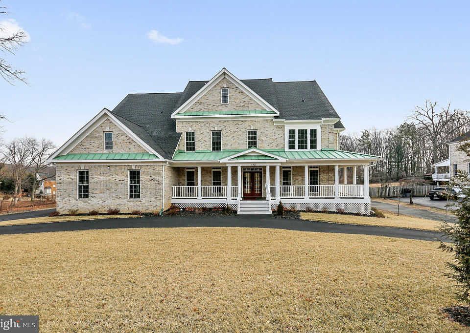1st image of 4927 Sunset Ln