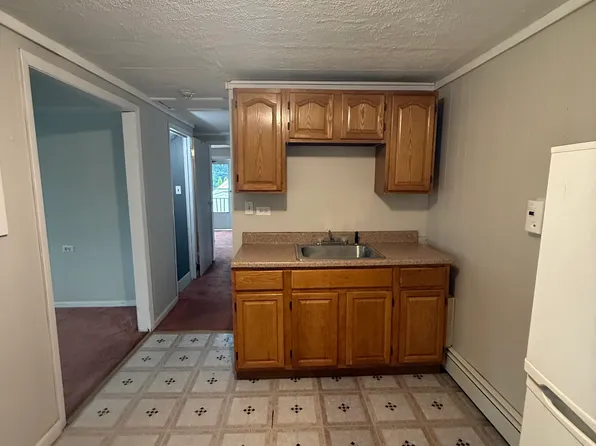 (undisclosed Address), West Babylon, NY 11704