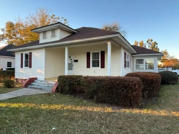 300 W C St, Erwin, NC 28339