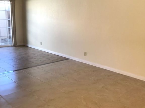 4th image of 32190 Pueblo Trl Unit A