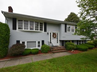 19 Denise Dr, Randolph, MA 02368