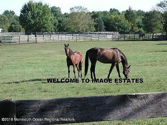 1st image of 30 Cranbury Brook Dr