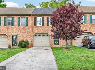 661 Hartman Ave, Hanover, PA 17331