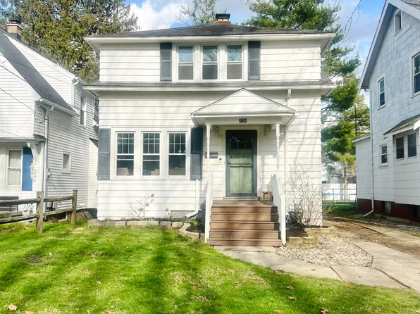 3704 Almeda Dr, Toledo, OH 43612