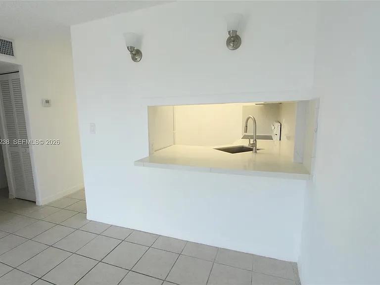 801 NW 47th Ave #806W — Photo 4