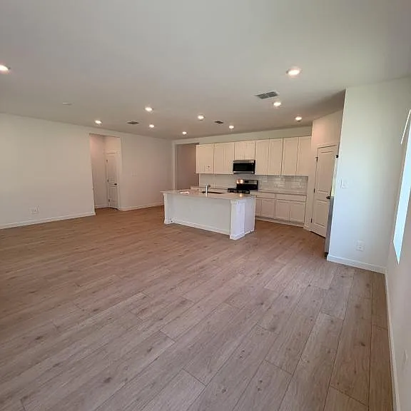 5075 Loggia Ln #A — Photo 2