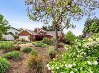 14 Sunnyslope Ct, Petaluma, CA 94952