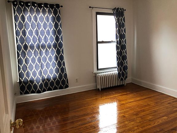 2nd image of 3118 137th St Floor 2