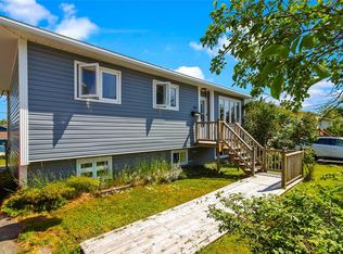 54 Glendale Ave, Mount Pearl, NL A1N1N3