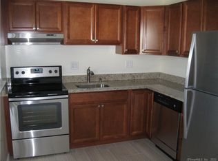 16 Irving Pl #C, Danbury, CT 06810