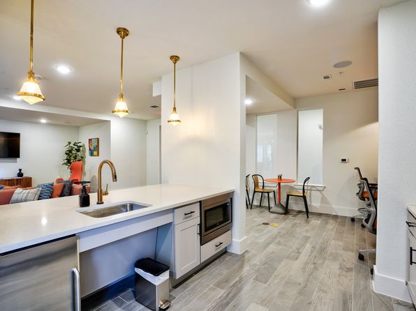 1143 Shady Ln #2-2202