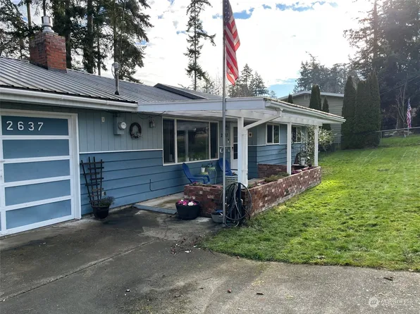 2637 Olympic Drive, Oak Harbor, WA 98277