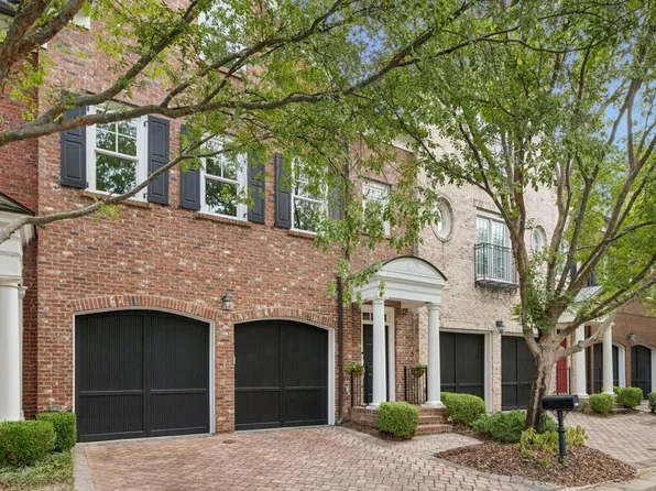 3313 Buckhead Forest Mews NE, Atlanta, GA 30305
