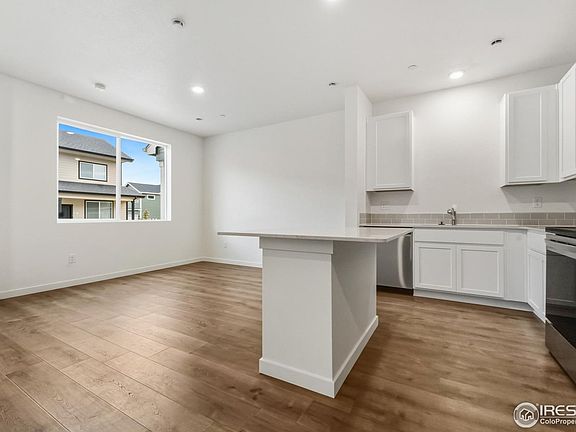 2nd image of 3912 Net St