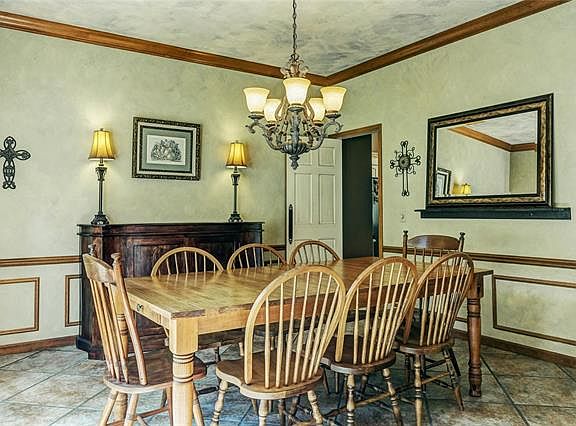 3rd image of 537 Black Canyon Ct