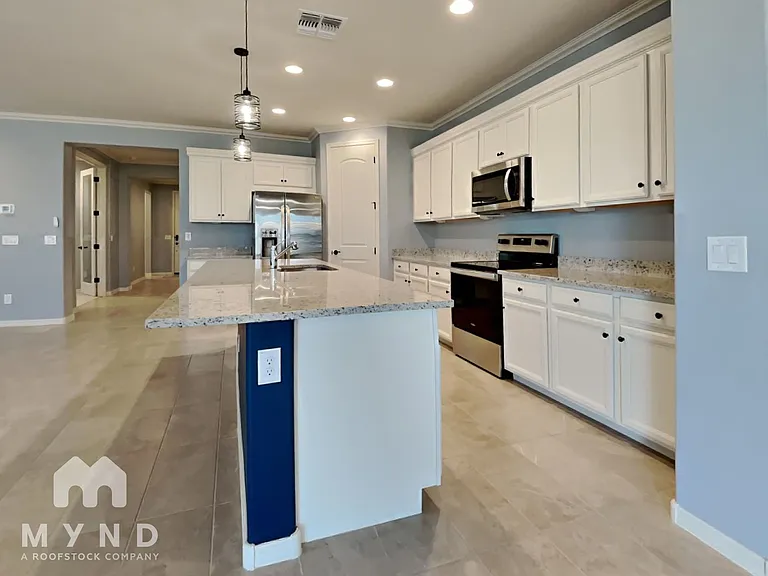 24598 W Concorda Dr — Photo 5
