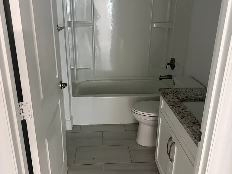 1845 42nd Ave #109 — Photo 6