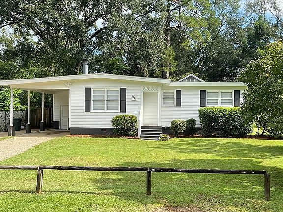 3rd image of 1820 Tyndall Dr