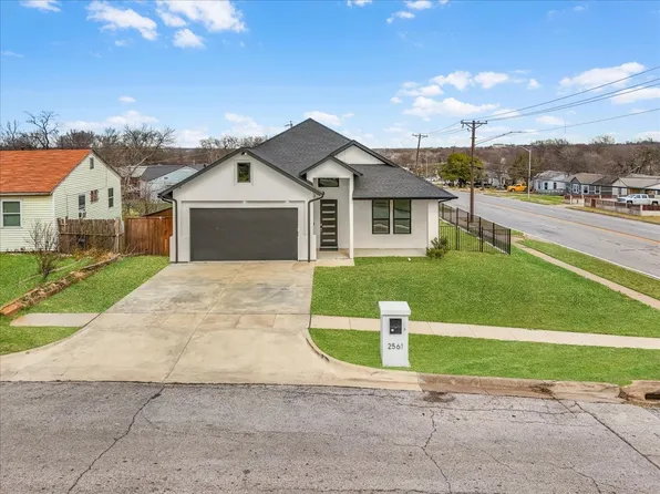 2561 Burton Ave, Fort Worth, TX 76105