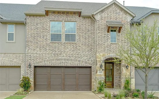 1005 Lady Lore Ln — Photo 6
