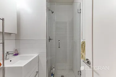 Rented by (Legacy) Elegran