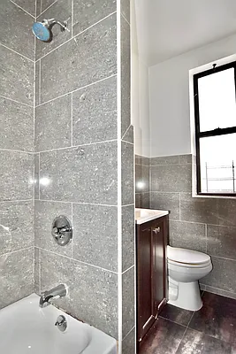 Rented by Bohemia Realty Group | media 7