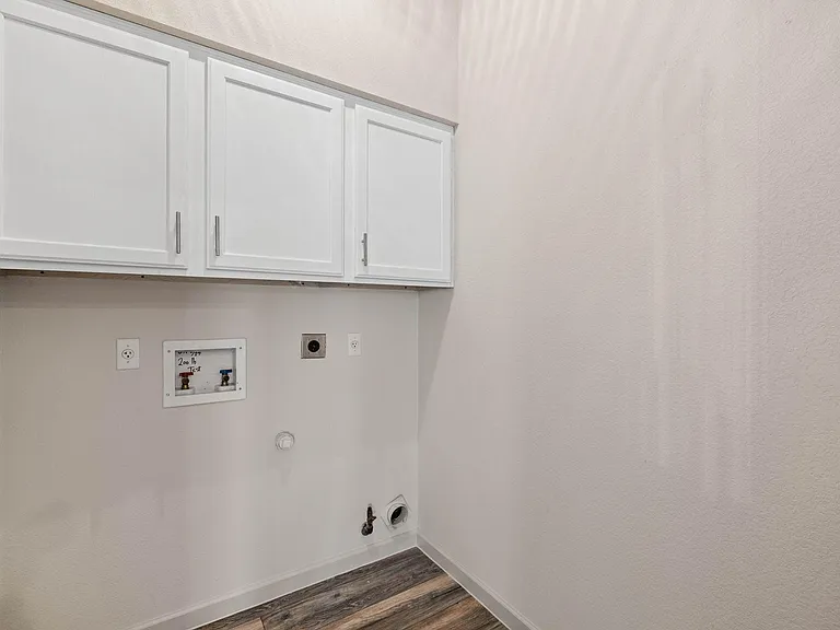14444 Lilley Brook Cv — Photo 25