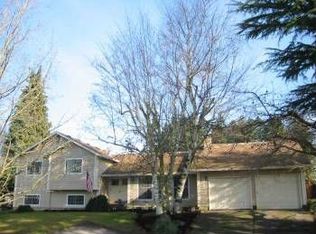 9909 NW 4th Ave, Vancouver, WA 98685