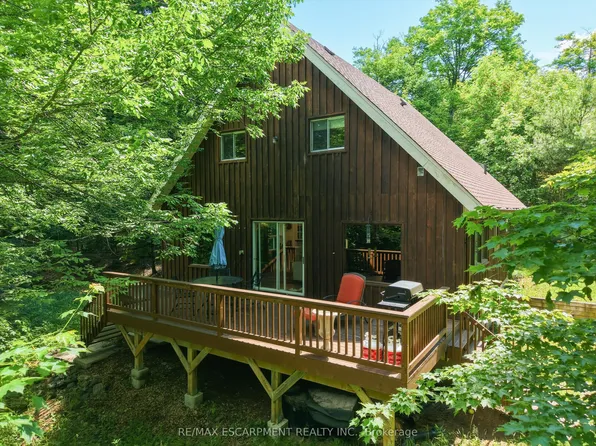 1700 Lorimer Lake Rd E, Whitestone, ON P0A 1G0