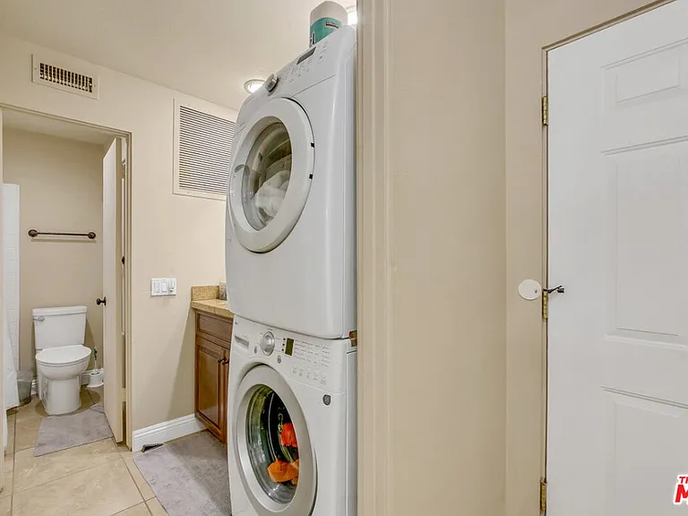 78225 Cabrillo Ln #105 — Photo 24