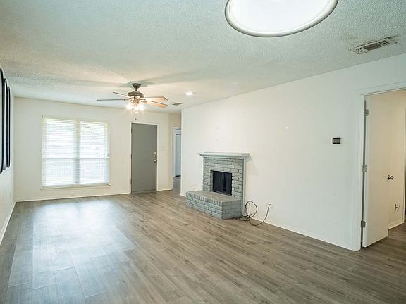 5th image of 2722 Westchester Dr #2722