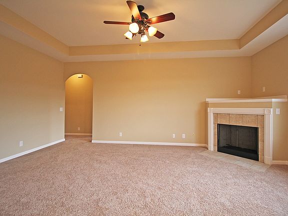 4th image of 206 Laurelwood Dr
