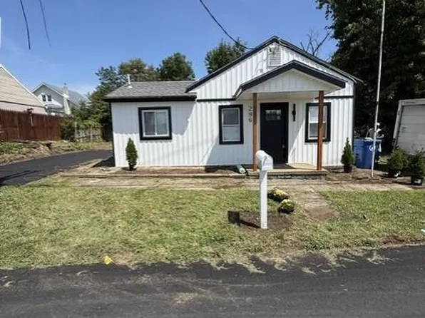 296 Ogden Station Rd, West Deptford, NJ 08086