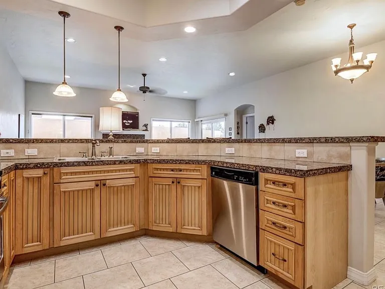 13694 Paradise Villas Grv — Photo 10