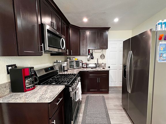 4th image of 4909 W 99th St #A