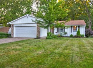 7983 Linden St, Mentor On The Lake, OH 44060
