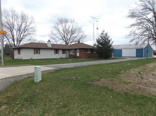 15515 E 875th Rd, Effingham, IL 62401