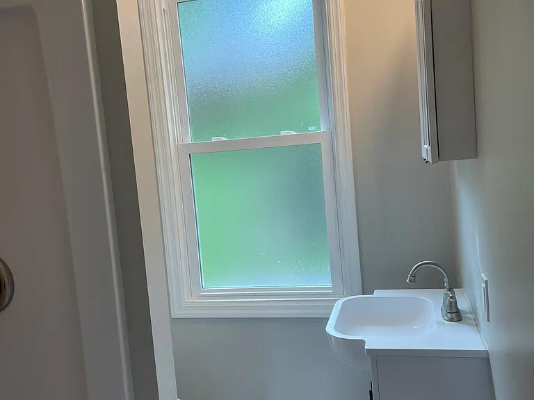 1114 Milan Ave — Photo 3