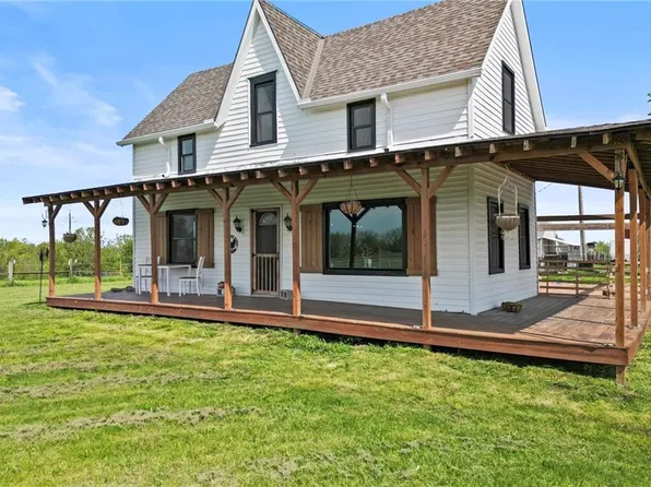 10665 Old 36 Hwy, Cameron, MO 64429