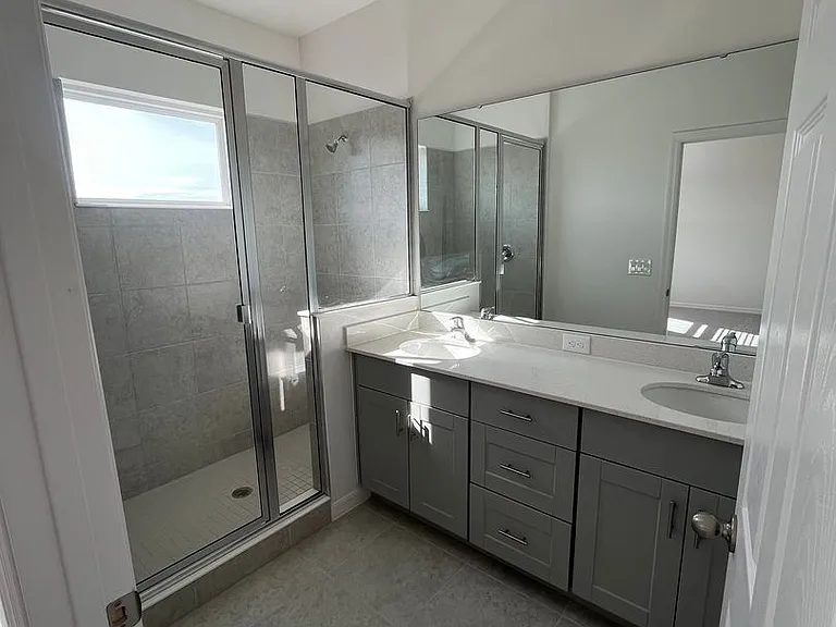 1500 Silver Lining Way — Photo 8