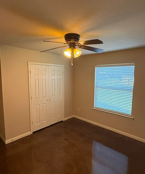 281 Springs Hill Cir — Photo 16